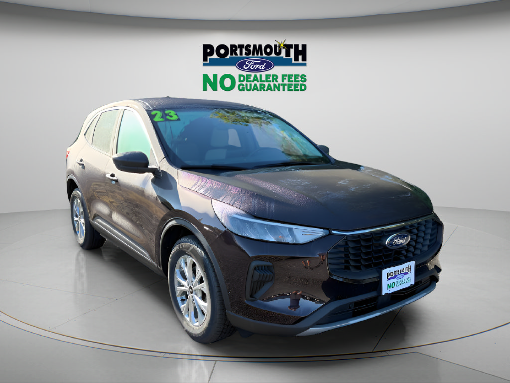Certified 2023 Ford Escape Active AWD/4WD image 23