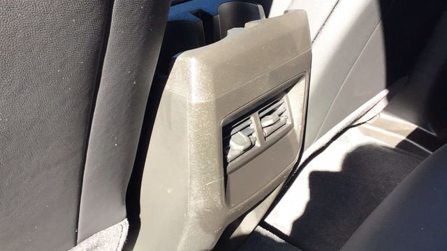 Used 2025 Chevrolet Colorado Trail Boss image 13