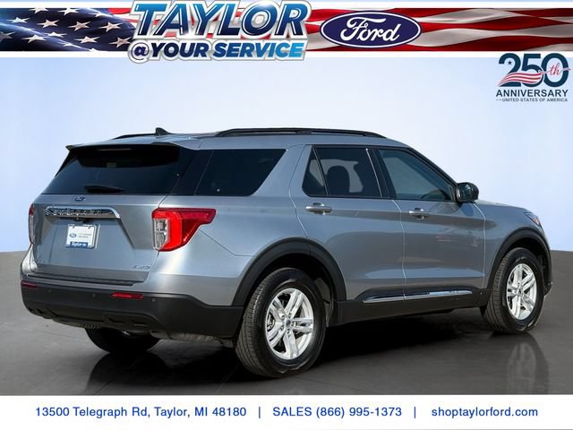 Certified 2023 Ford Explorer XLT AWD/4WD image 3