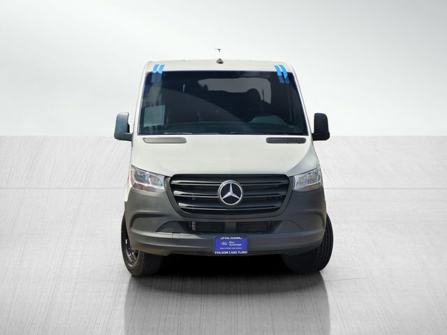Used 2024 Mercedes-Benz Sprinter 2500 image 2