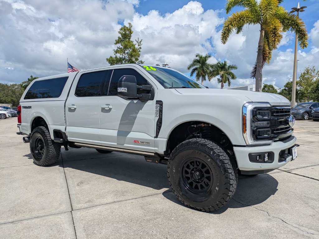 Certified 2026 Ford F350 Platinum w/ Tremor Off-Road Package AWD/4WD image 2
