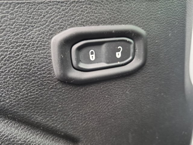 Used 2021 Jeep Wrangler Unlimited Sport AWD/4WD image 14
