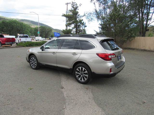 Used 2017 Subaru Outback 2.5i Limited AWD/4WD image 2
