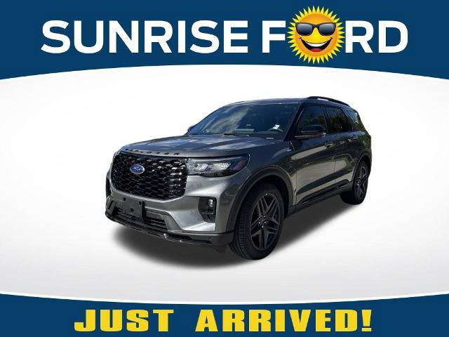 Certified 2026 Ford Explorer ST-Line w/ ST-Line Street Pack RWD image 1