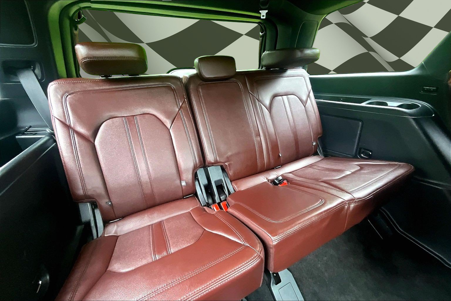 Certified 2022 Ford Expedition Limited AWD/4WD image 28
