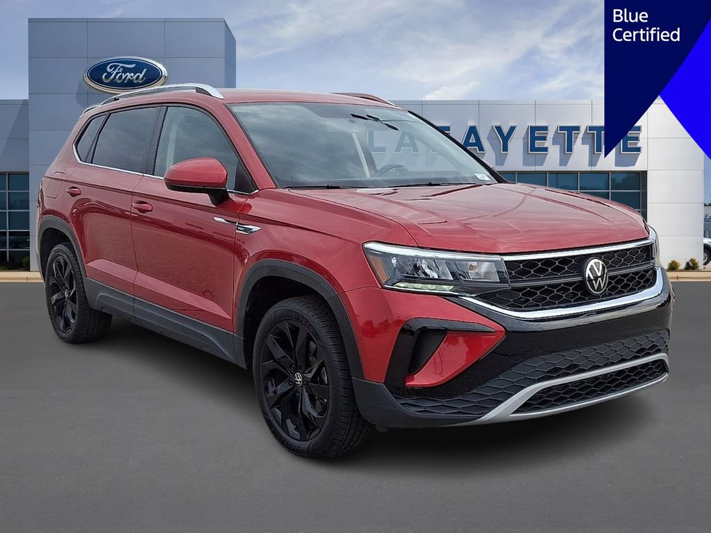 Used 2022 Volkswagen Taos SE FWD image 1