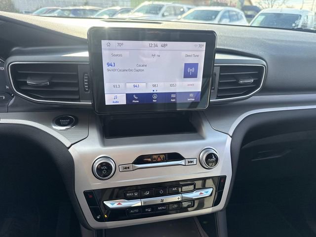 Certified 2022 Ford Explorer XLT w/ Equipment Group 202A image 29