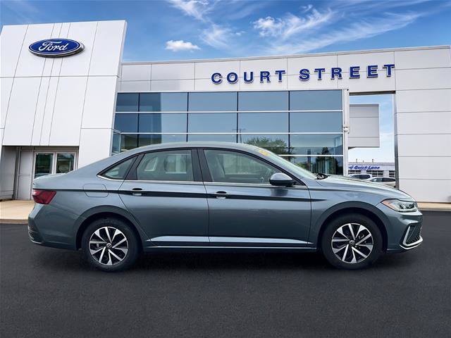 Used 2025 Volkswagen Jetta S FWD image 4