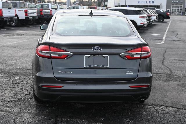 Certified 2020 Ford Fusion SE image 4