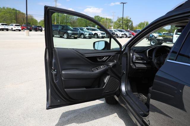 Used 2023 Subaru Outback Touring XT AWD/4WD image 20