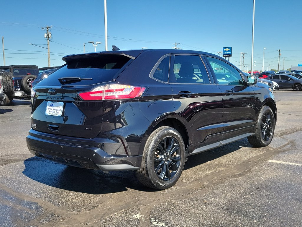 Certified 2024 Ford Edge SE w/ Black Appearance Package AWD/4WD image 4