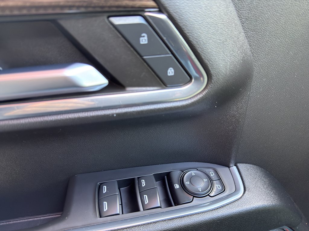 Used 2024 Chevrolet Silverado 1500 RST AWD/4WD image 14