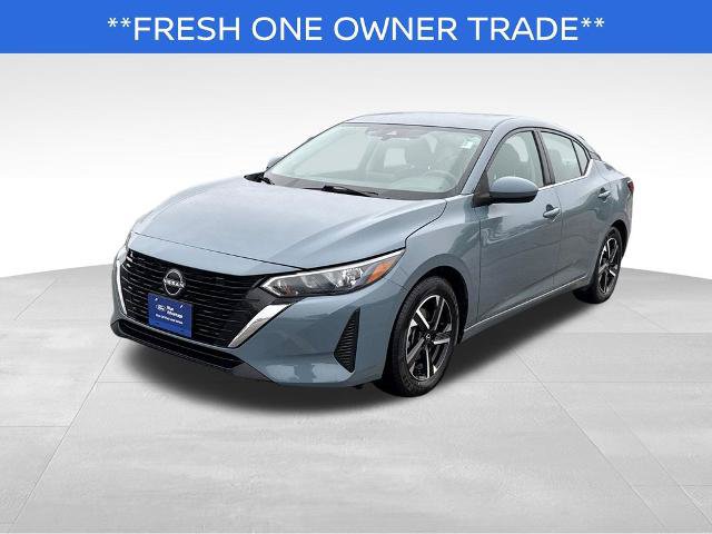 Used 2024 Nissan Sentra SV FWD image 2