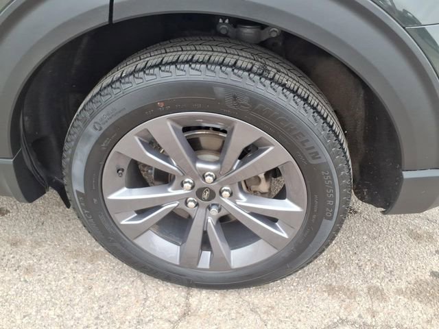 Certified 2023 Ford Explorer XLT w/ Equipment Group 202A image 11