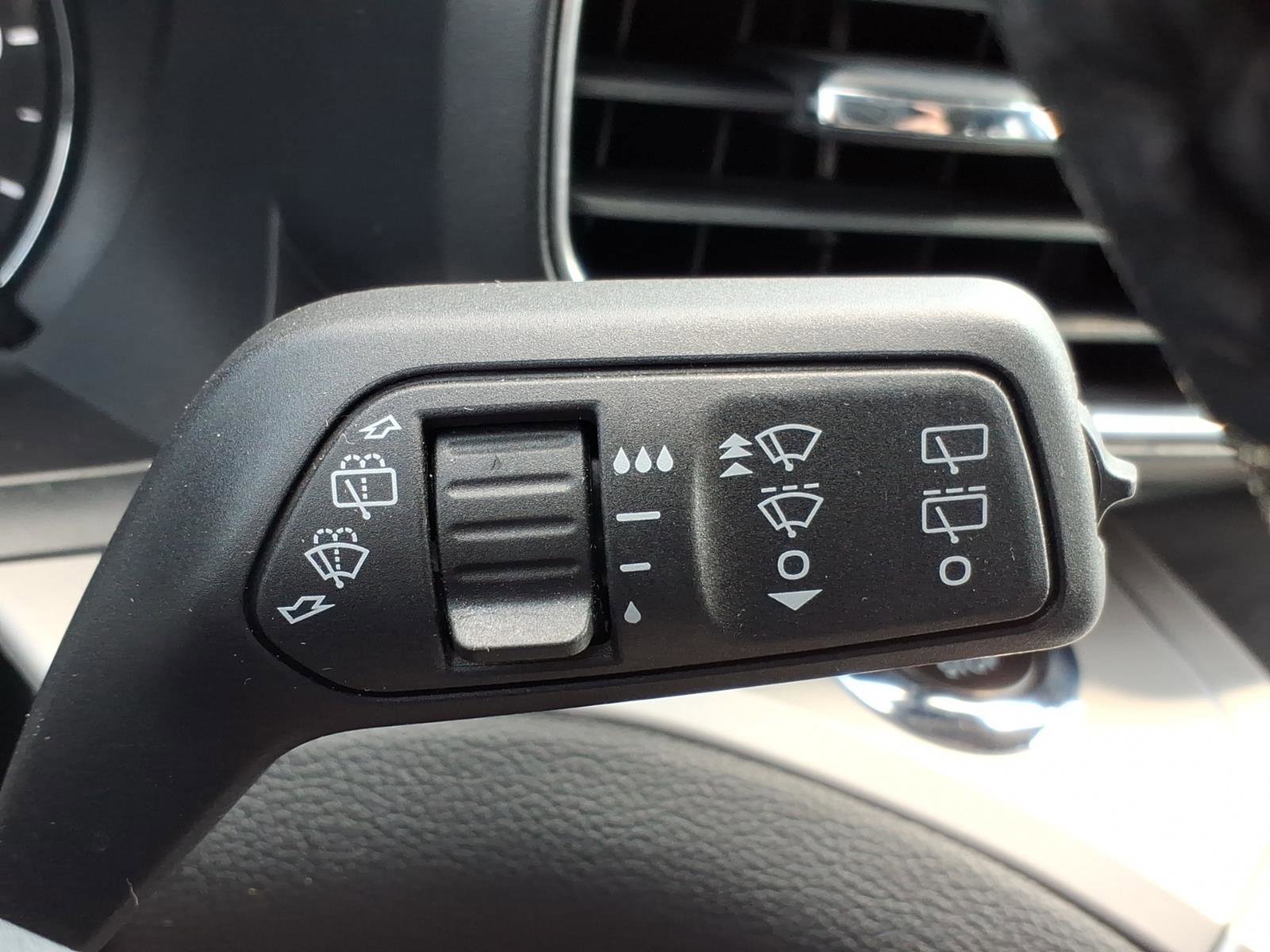 Certified 2023 Ford Explorer XLT w/ Equipment Group 202A AWD/4WD image 27