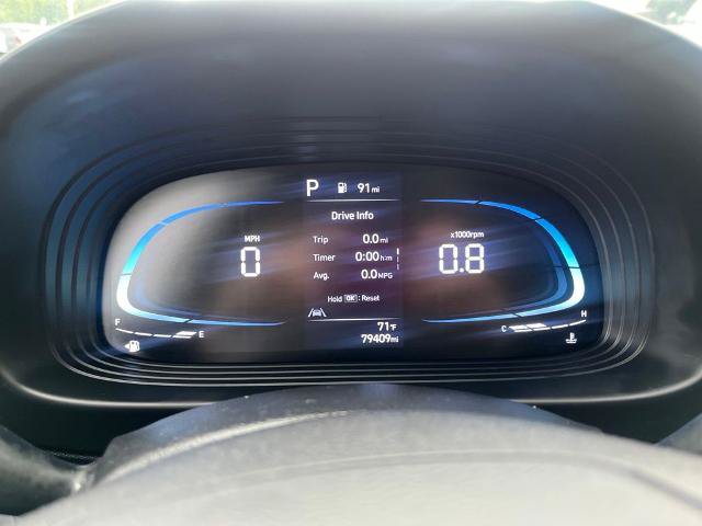 Used 2023 Hyundai Venue Limited FWD image 20