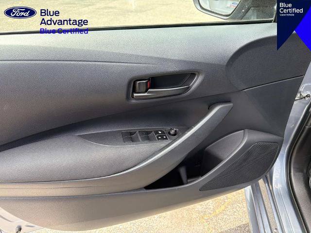 Used 2025 Toyota Corolla LE FWD image 15