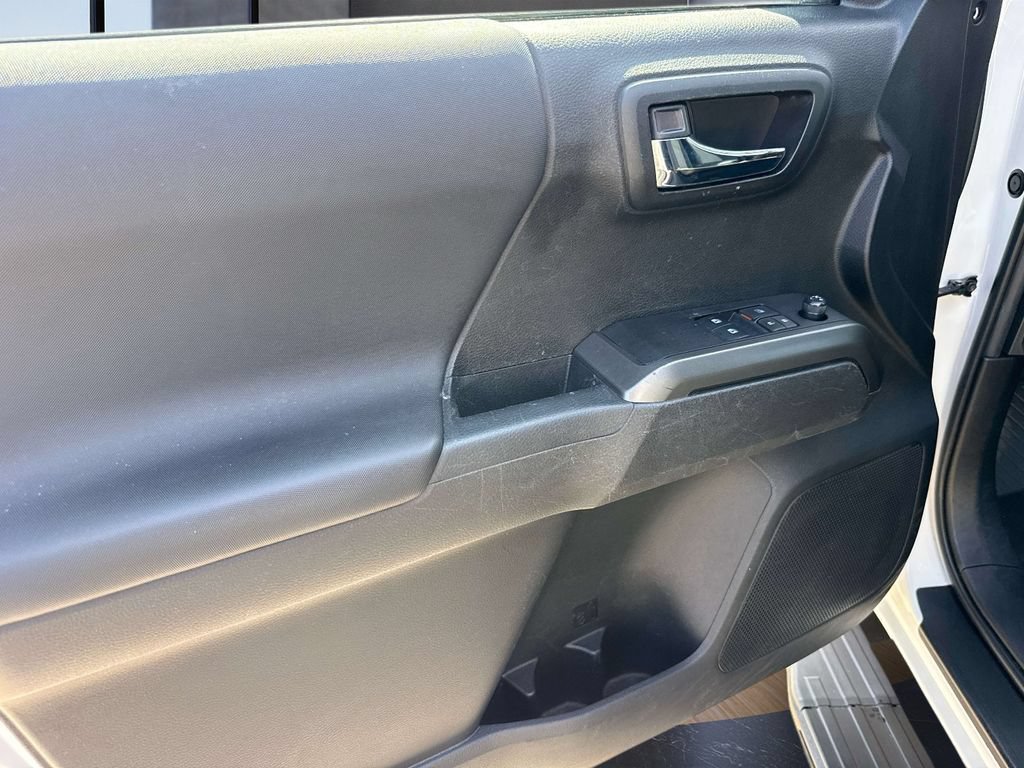 Used 2022 Toyota Tacoma TRD Sport RWD image 28