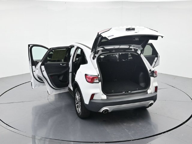 Certified 2022 Ford Escape SEL FWD image 48