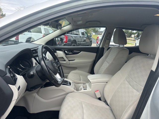 Used 2022 Nissan Rogue Sport SV image 20