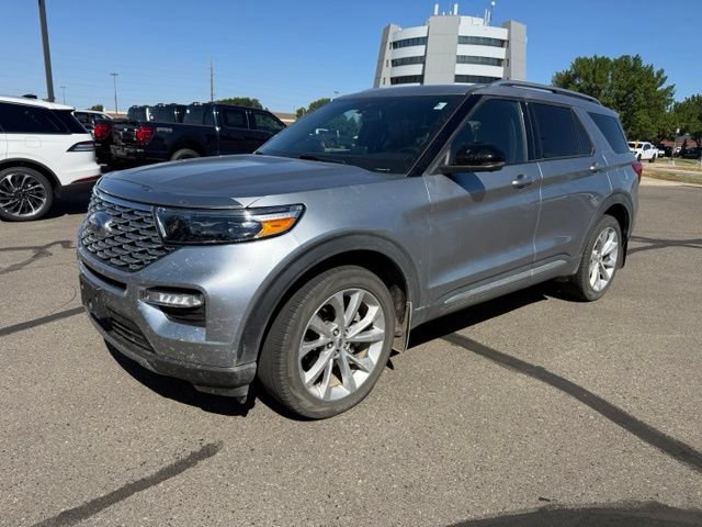 Certified 2023 Ford Explorer Platinum w/ Technology Package AWD/4WD image 6