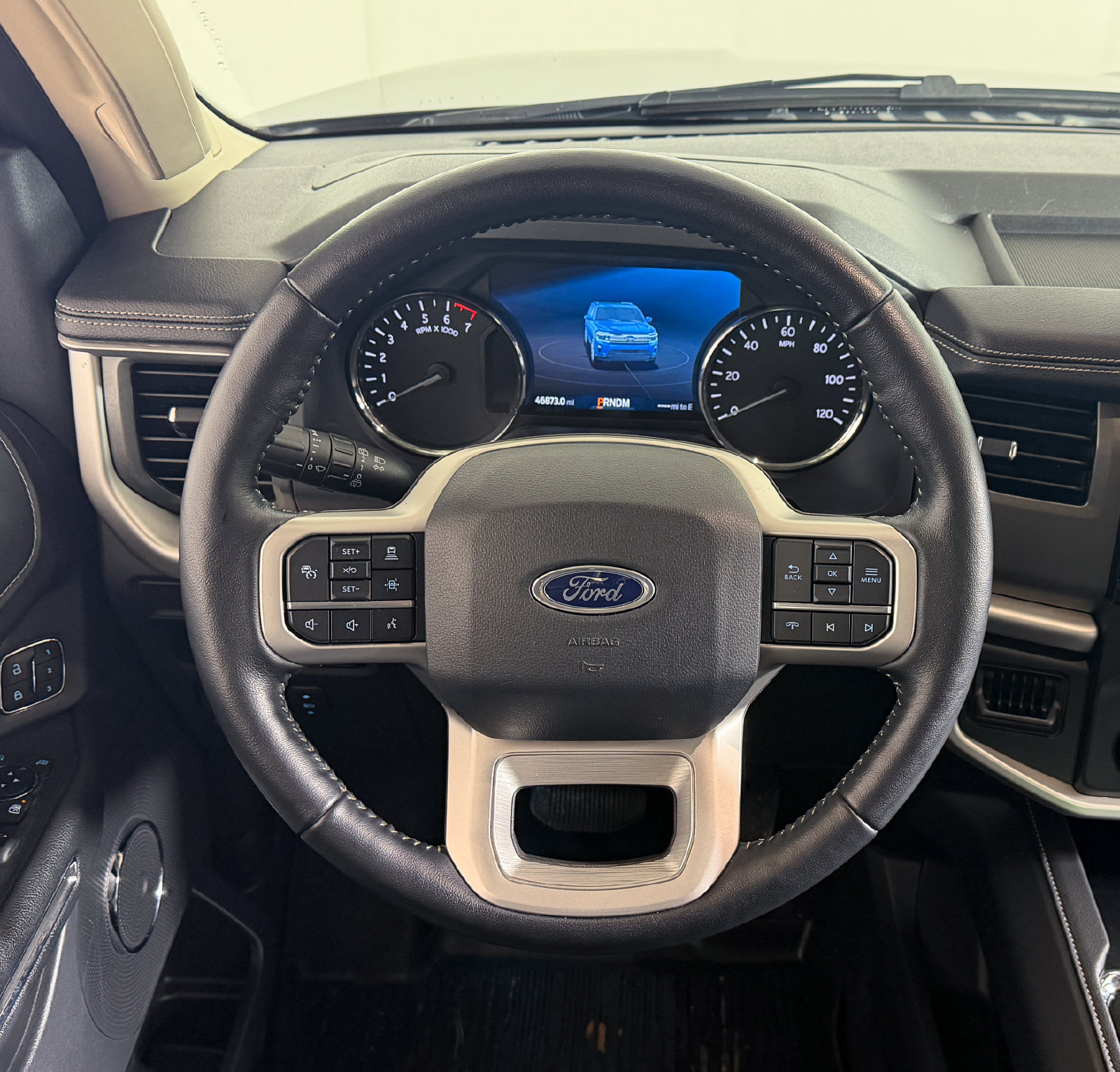 Certified 2023 Ford Expedition XLT RWD image 11