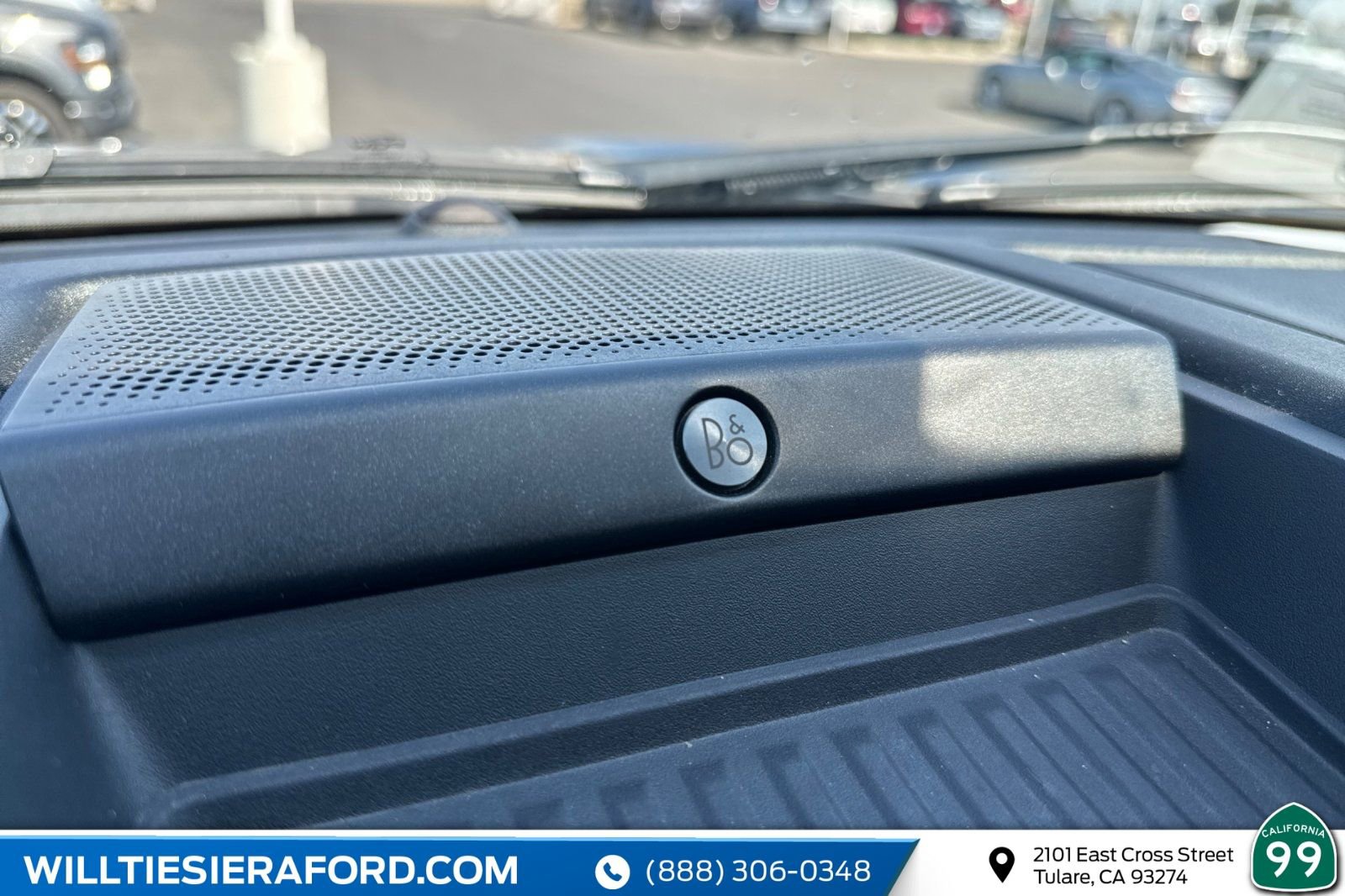 Certified 2021 Ford F250 Platinum w/ FX4 Off-Road Package image 13