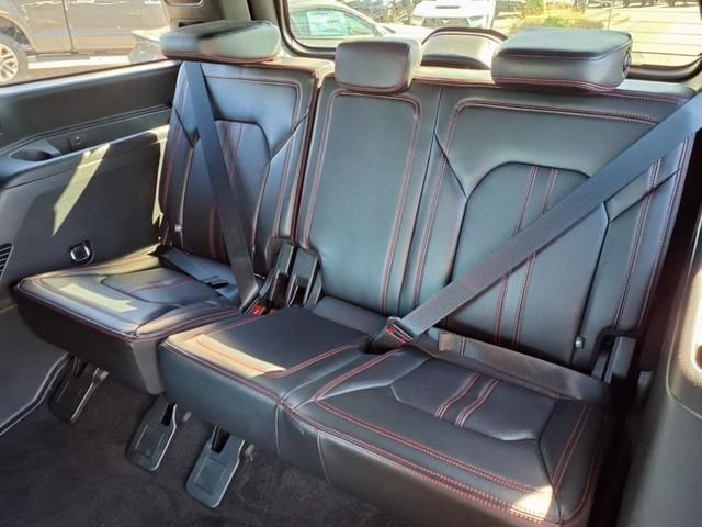 Certified 2021 Ford Expedition Limited AWD/4WD image 18
