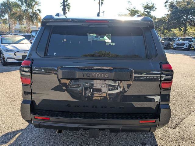 Used 2026 Toyota 4Runner SR5 AWD/4WD image 5