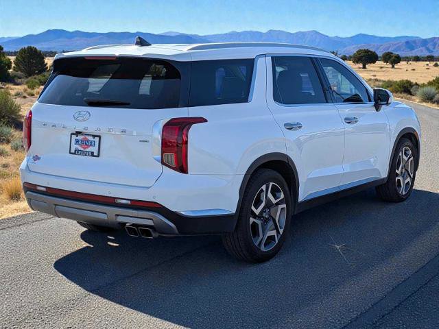 Used 2023 Hyundai Palisade Limited AWD/4WD image 4