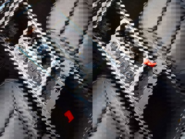 Certified 2024 Ford Explorer XLT w/ Equipment Group 202A image 17