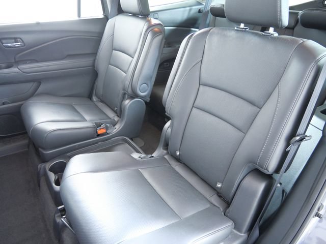 Used 2020 Honda Pilot Elite image 16