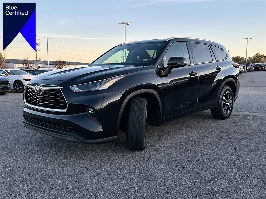 Used 2022 Toyota Highlander XLE