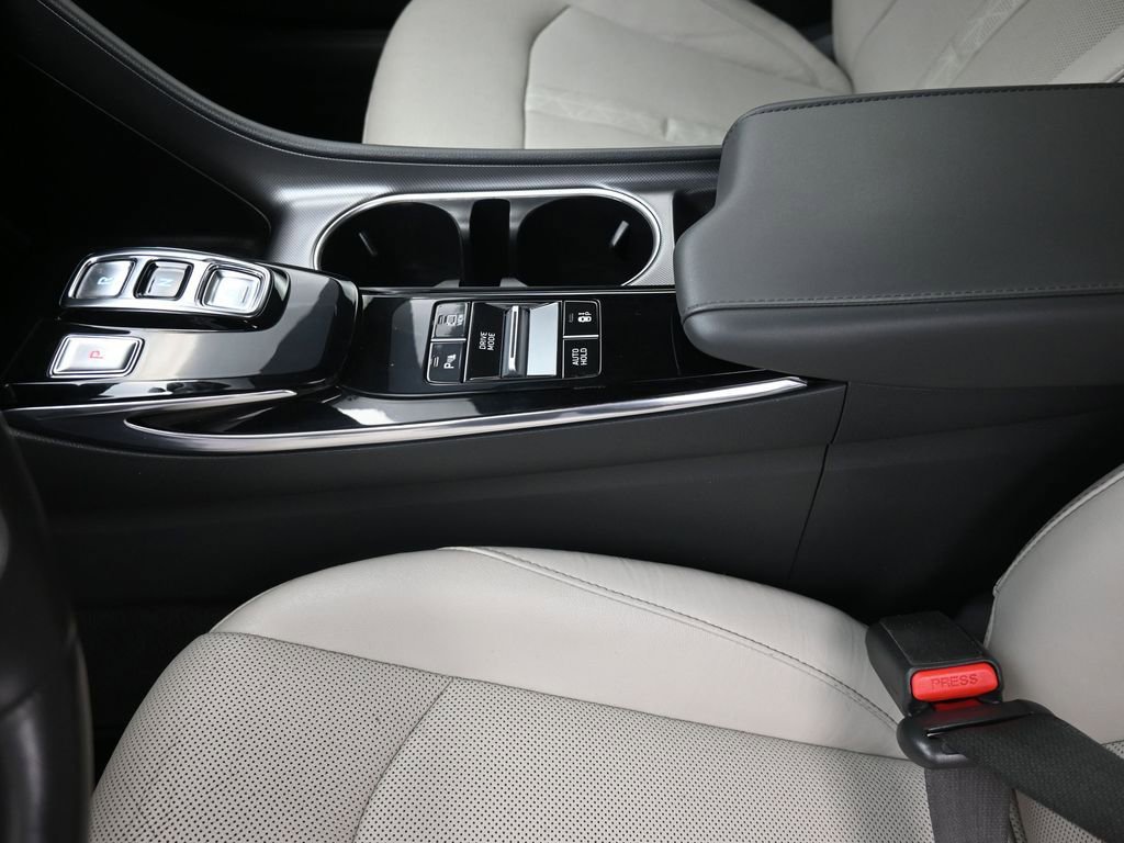 Used 2020 Hyundai Sonata Limited FWD image 20