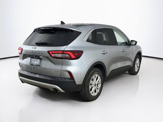 Certified 2023 Ford Escape Active AWD/4WD image 5
