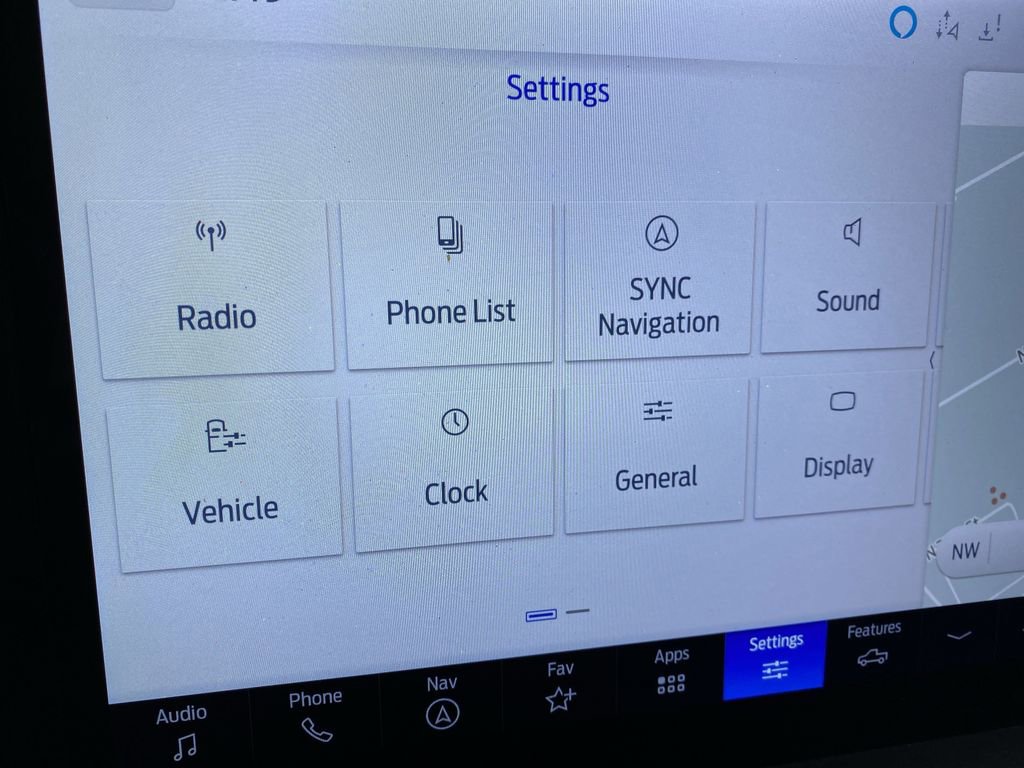 Certified 2025 Ford F150 XLT w/ Equipment Group 302A MID image 31