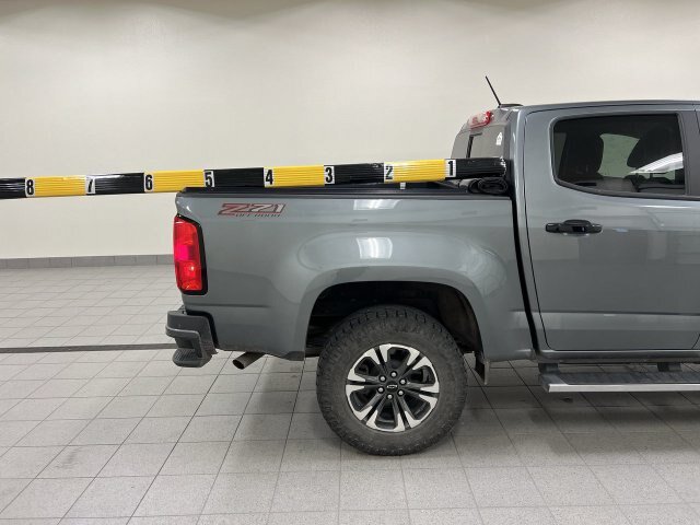 Used 2022 Chevrolet Colorado Z71 AWD/4WD image 6