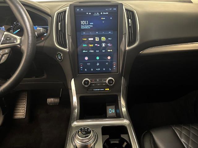 Certified 2024 Ford Edge Titanium image 24