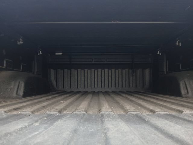 Used 2022 Chevrolet Silverado 1500 Custom w/ LPO, Dark Essentials Package AWD/4WD image 26