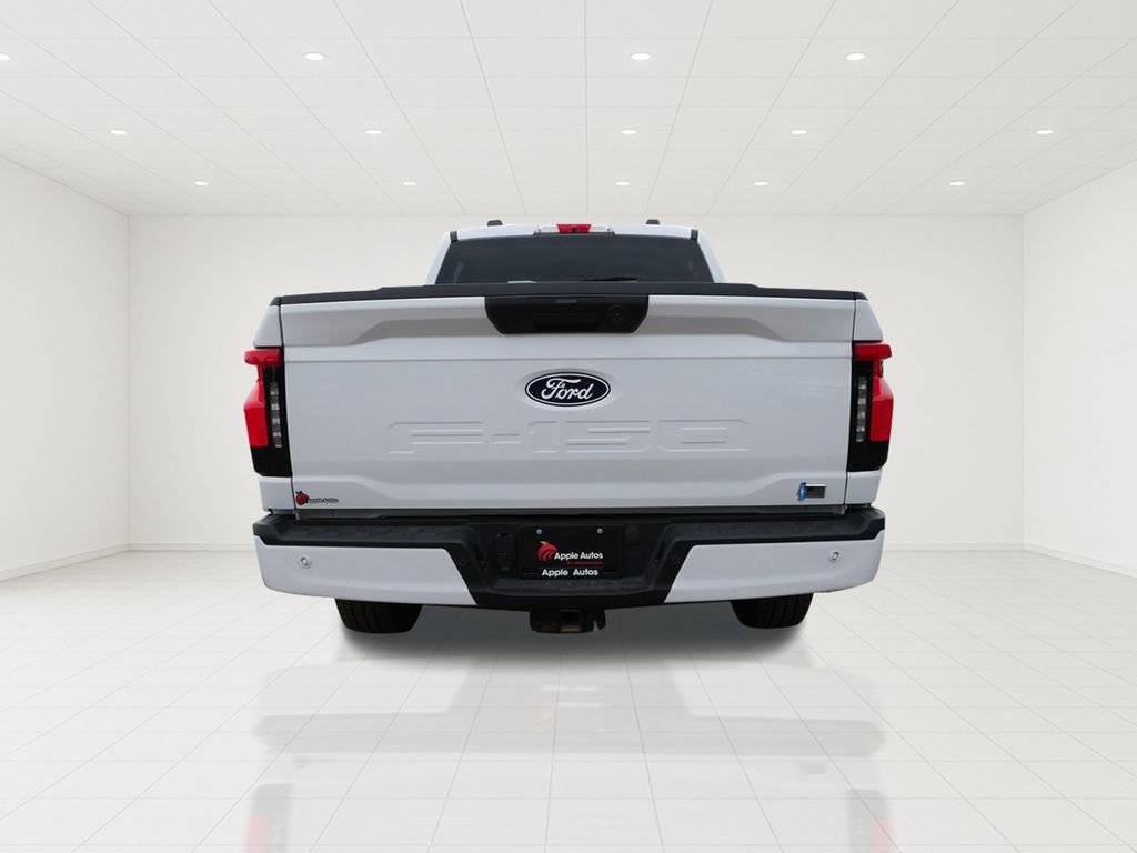 Certified 2025 Ford F150 Lightning XLT w/ Max Trailer Tow Package AWD/4WD image 4