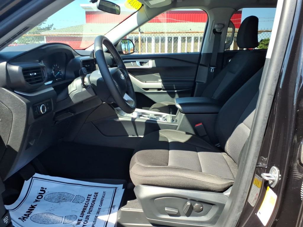 Certified 2024 Ford Explorer XLT AWD/4WD image 14