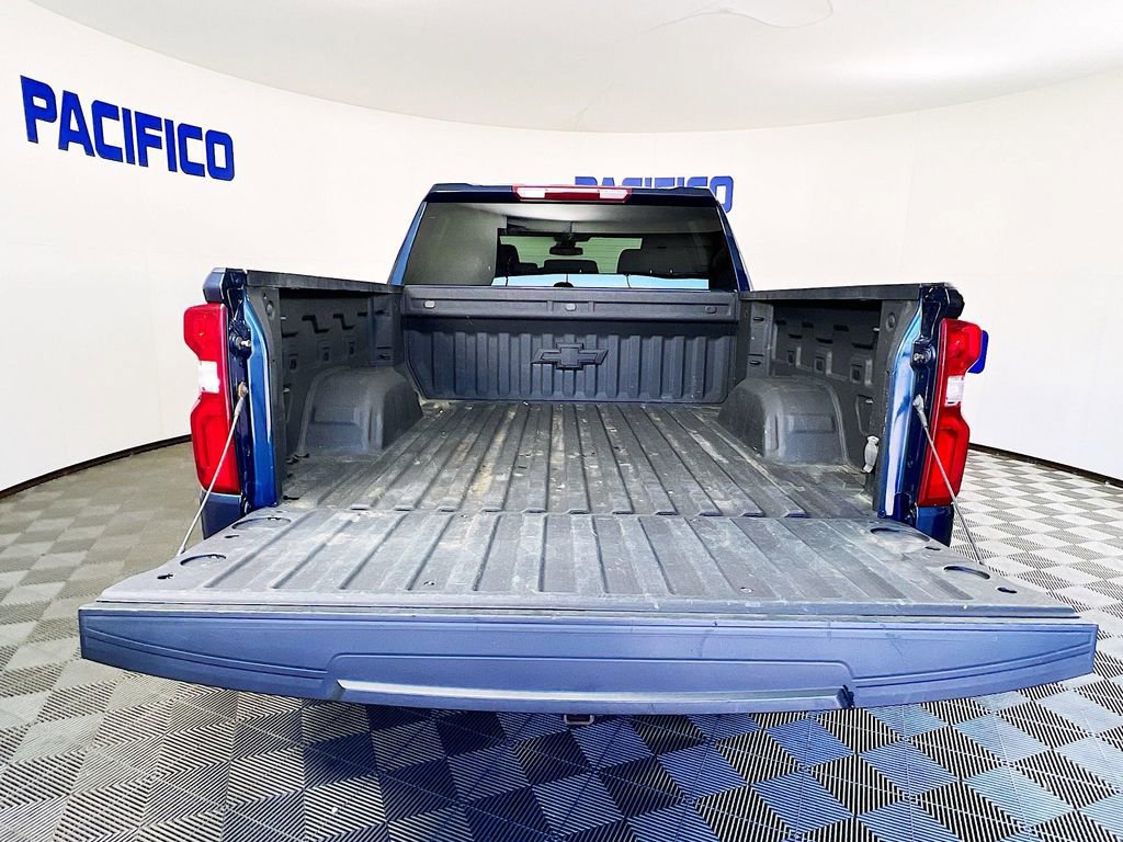 Used 2022 Chevrolet Silverado 1500 Custom w/ Safety Confidence Package image 29