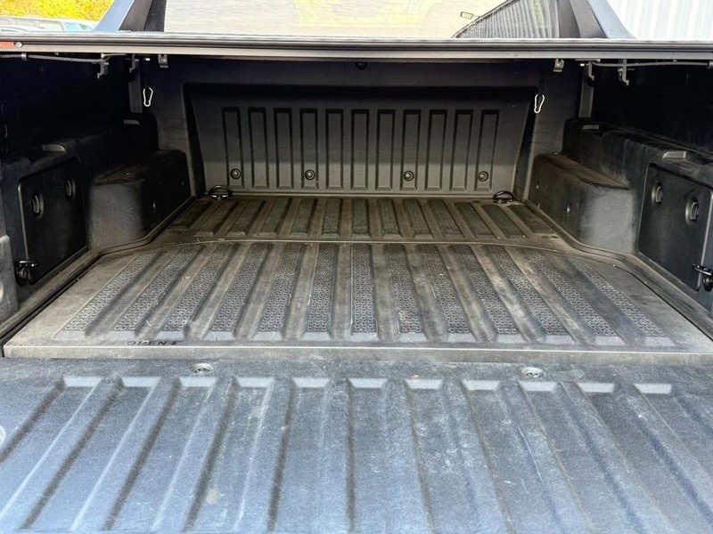 Used 2022 Hyundai Santa Cruz SEL image 8