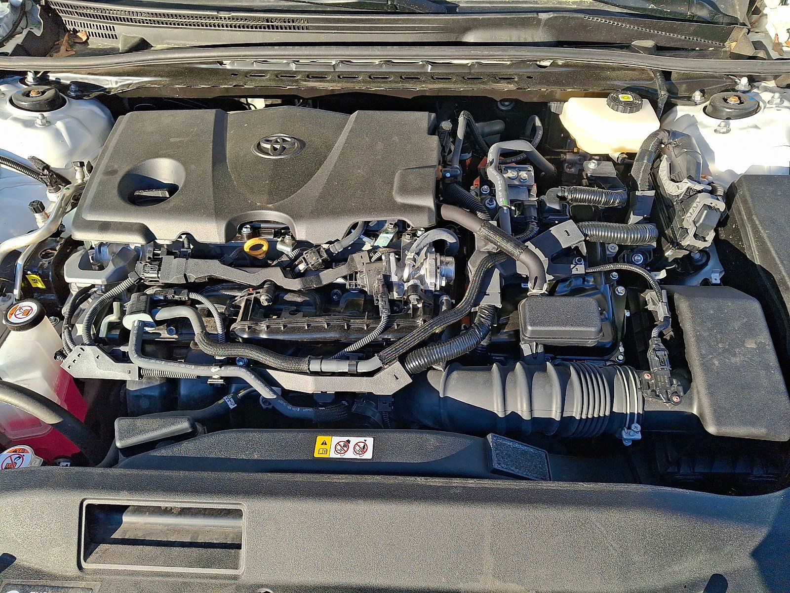 Used 2025 Toyota Camry SE FWD image 27