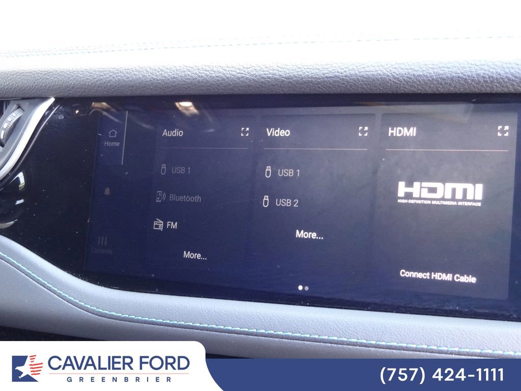 Used 2024 Jeep Grand Cherokee Trailhawk w/ Advanced Protech Group II AWD/4WD image 57