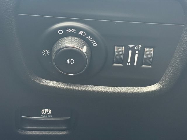 Used 2021 Jeep Grand Cherokee L Limited RWD image 13