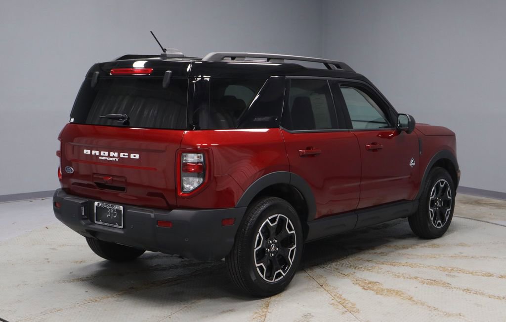 Certified 2025 Ford Bronco Sport Outer Banks w/ Outer Banks Tech Package+ AWD/4WD image 5