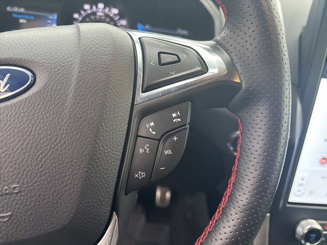 Certified 2024 Ford Edge ST-Line image 25