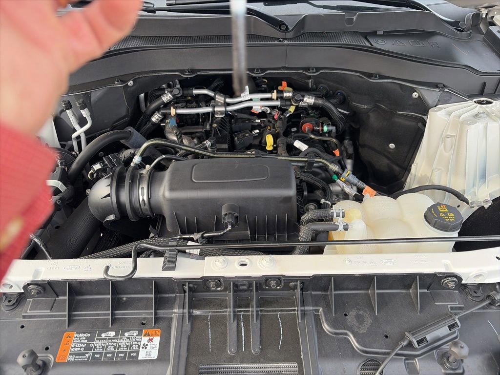 Certified 2023 Ford Explorer XLT w/ Equipment Group 202A image 21