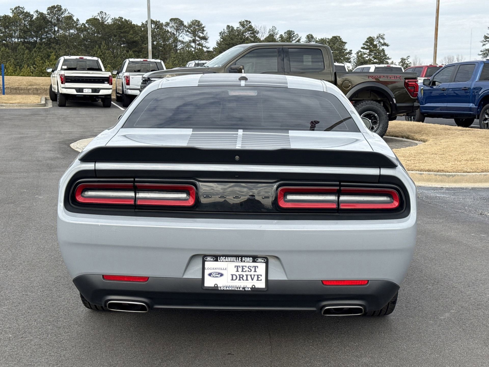 Used 2022 Dodge Challenger SXT w/ Blacktop Package image 4